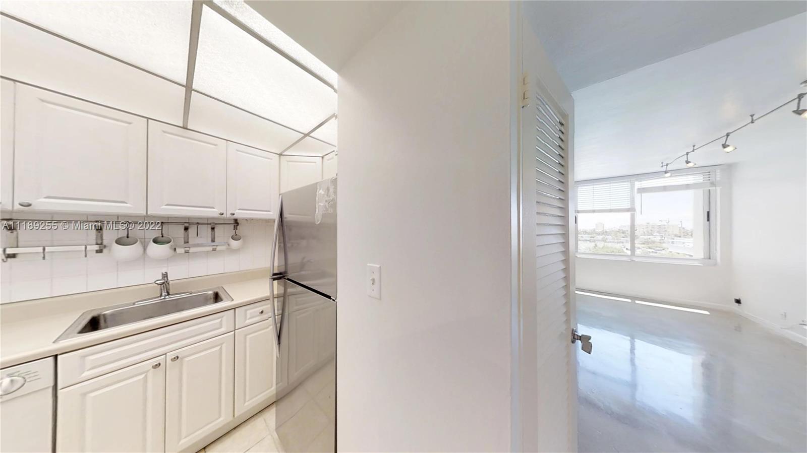 MIRADOR 1200 CONDO - Residential Lease