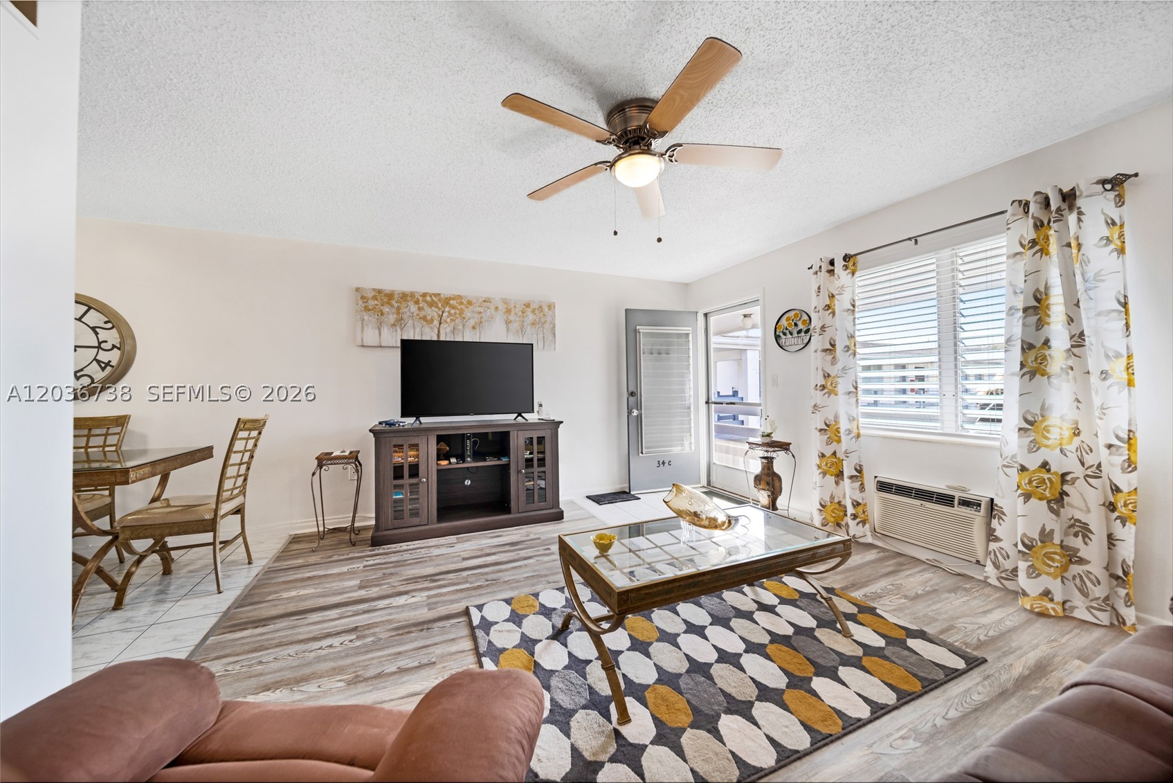 GOLDEN TOWERS CO-OP - Residential