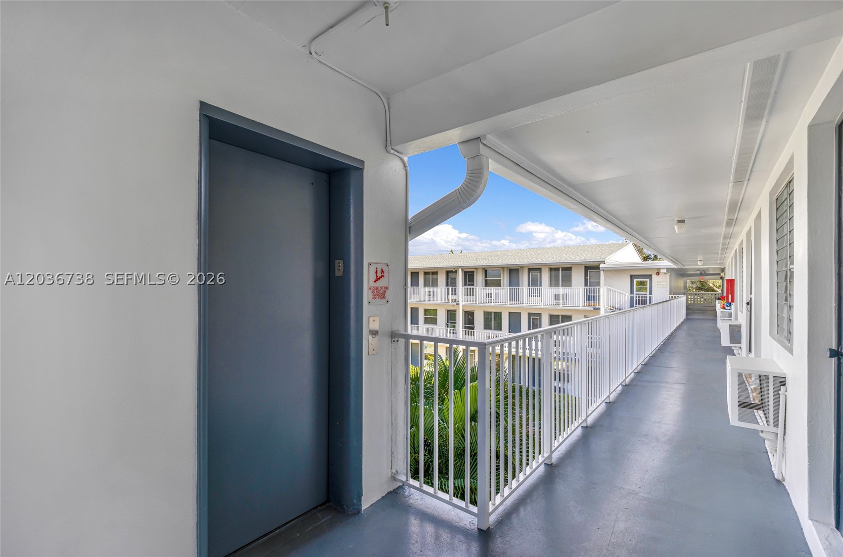 GOLDEN TOWERS CO-OP - Residential
