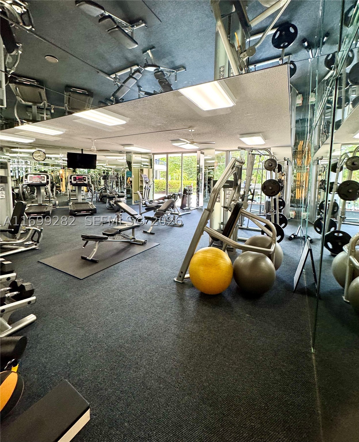 MYSTIC POINTE TOWER 600 C - Residential