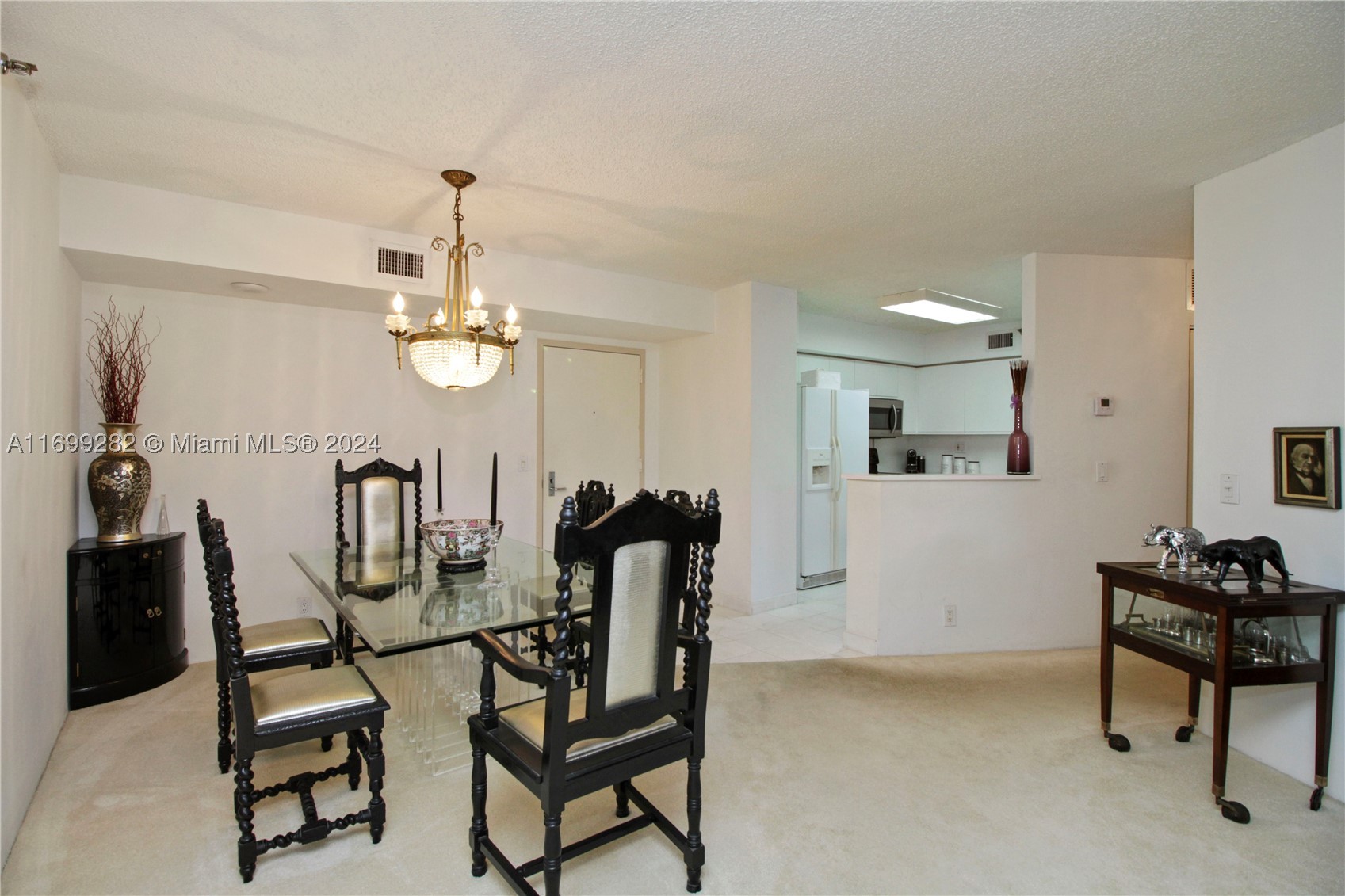 MYSTIC POINTE TOWER 600 C - Residential