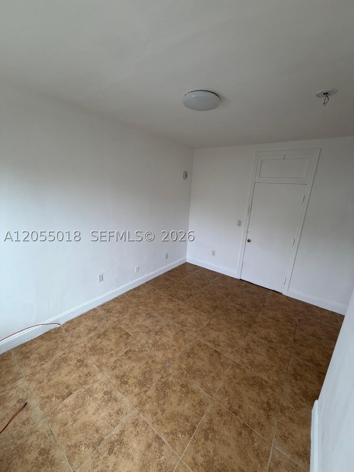 ANTILLA PARK - Residential Lease
