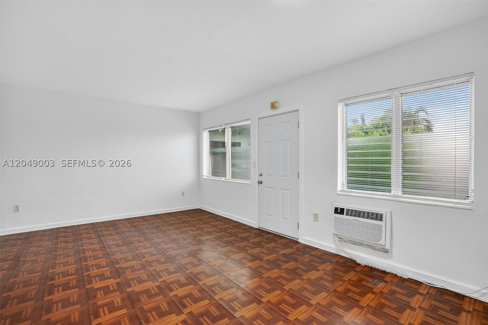 EVANSTON HEIGHTS - Residential Income