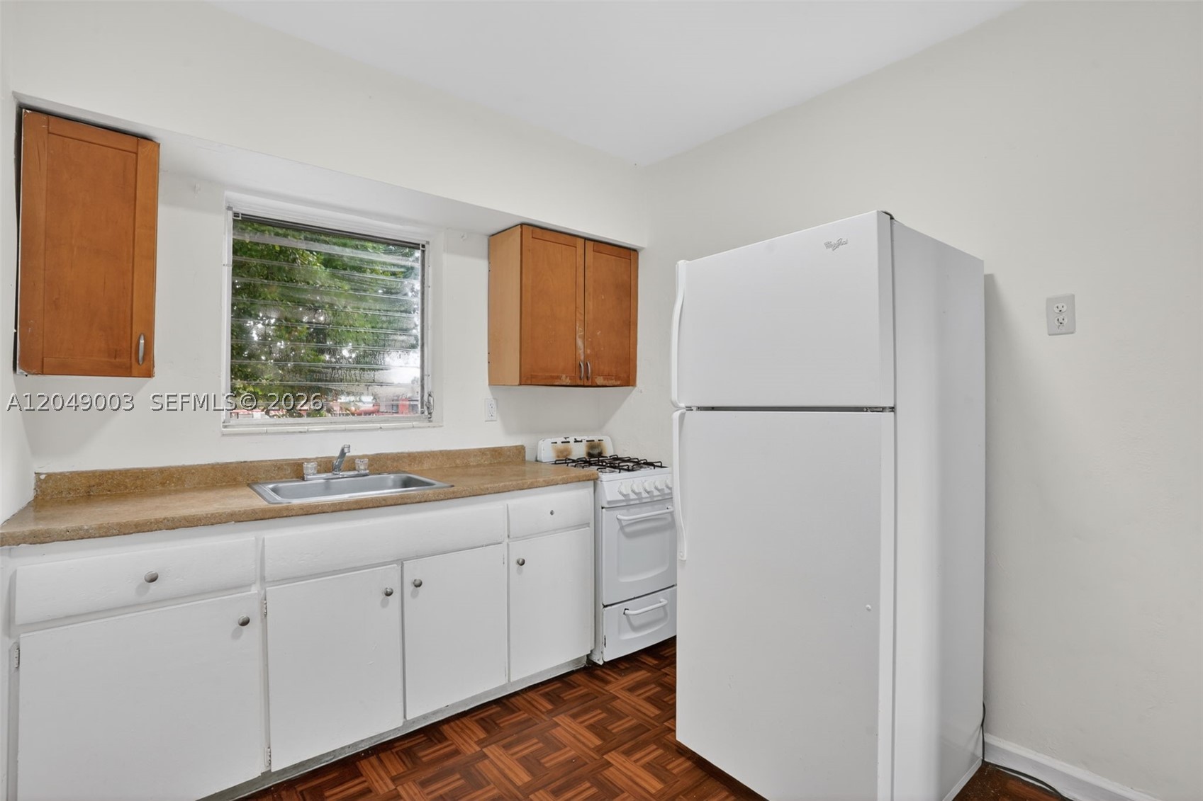 EVANSTON HEIGHTS - Residential Income