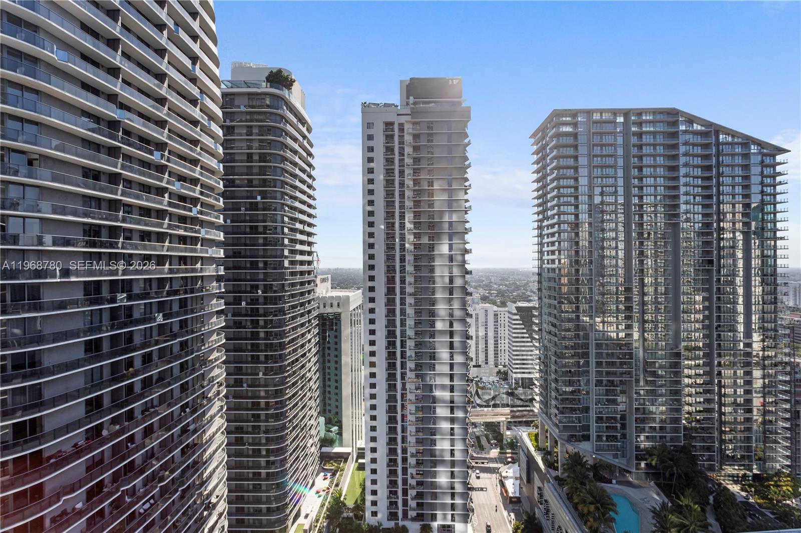 801 SMA RESIDENCES CONDO - Residential