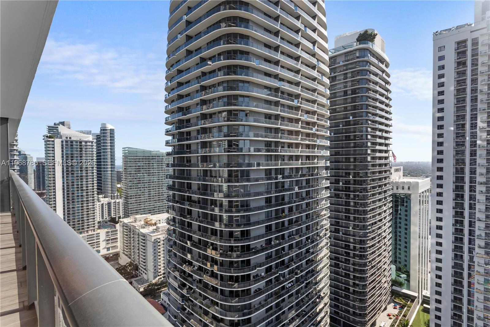 801 SMA RESIDENCES CONDO - Residential