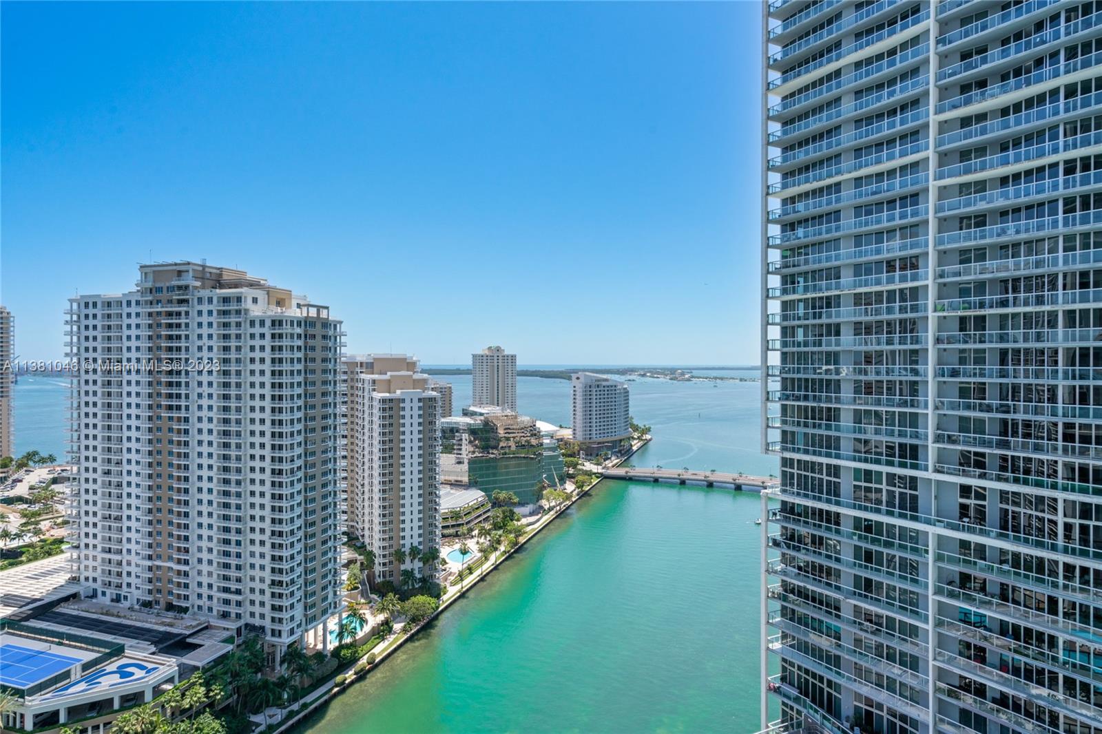 ICONBRICKELL CONDO NO 1 - Residential Lease