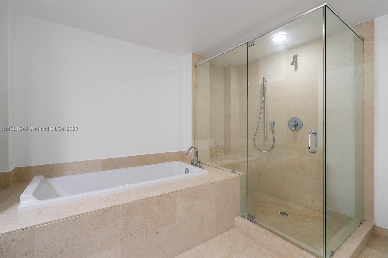 ICONBRICKELL CONDO NO 1 - Residential Lease
