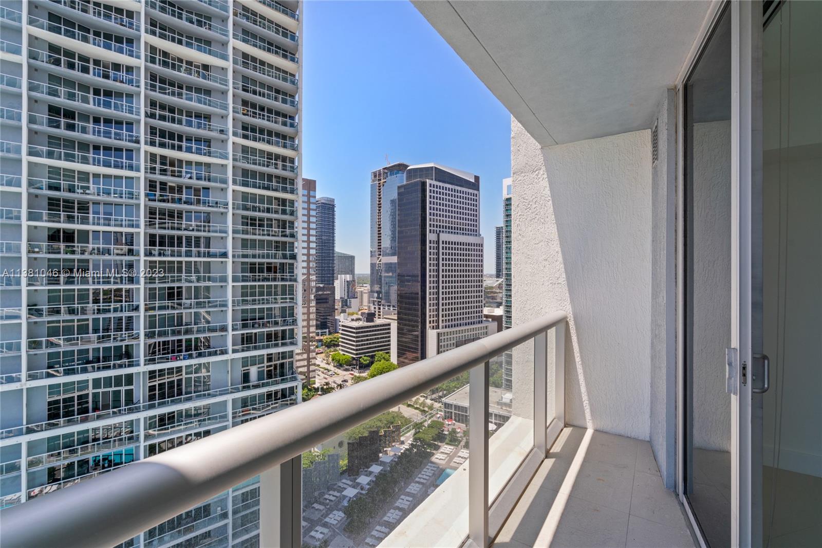 ICONBRICKELL CONDO NO 1 - Residential Lease