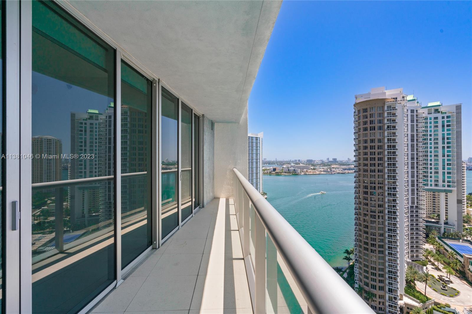ICONBRICKELL CONDO NO 1 - Residential Lease