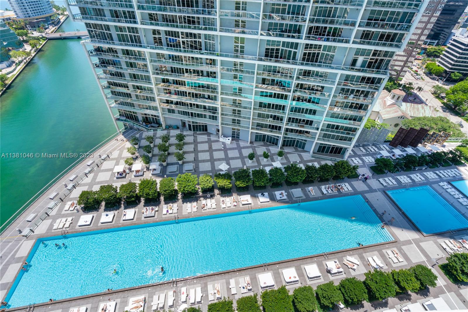 ICONBRICKELL CONDO NO 1 - Residential Lease