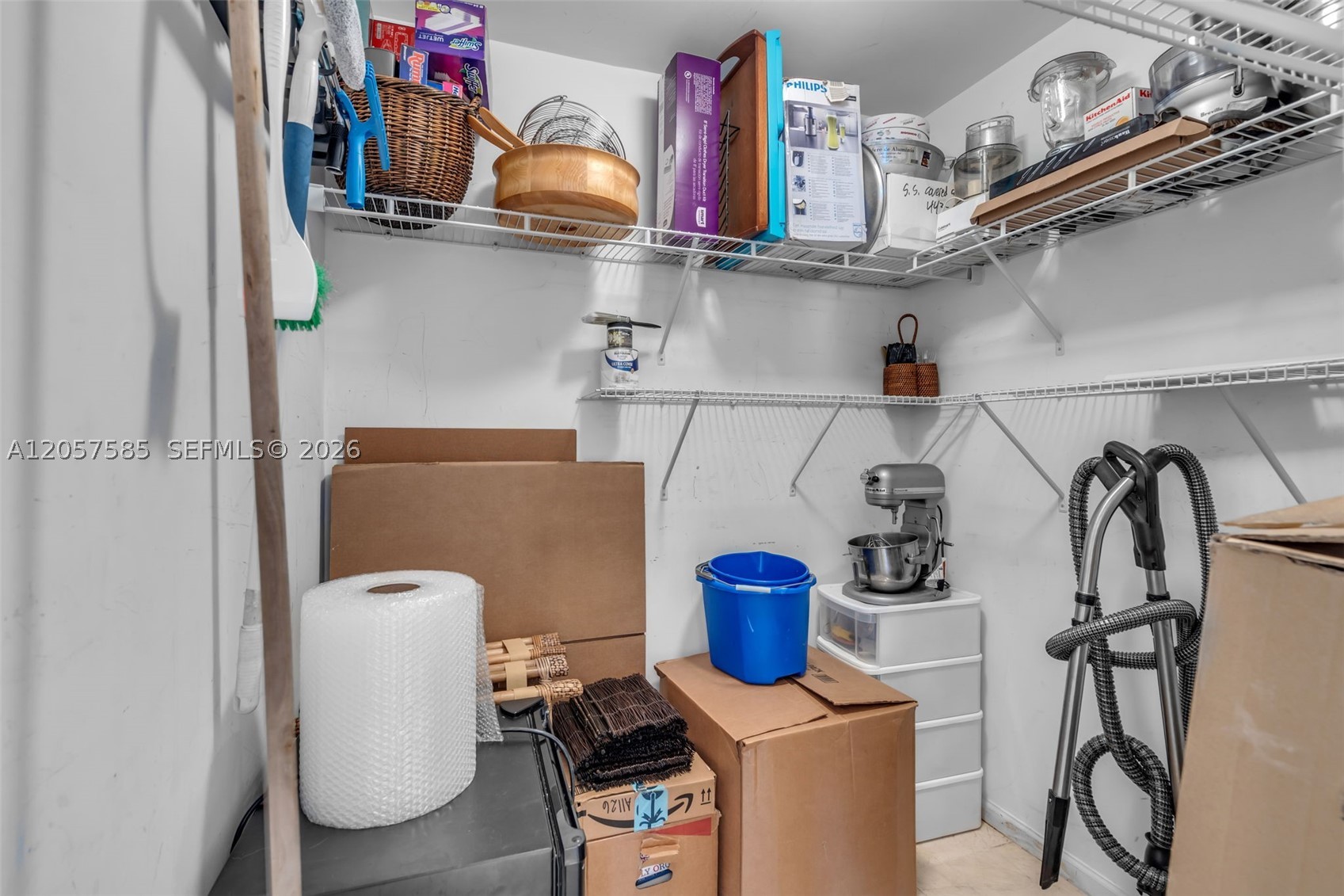 360 CONDO A - Residential