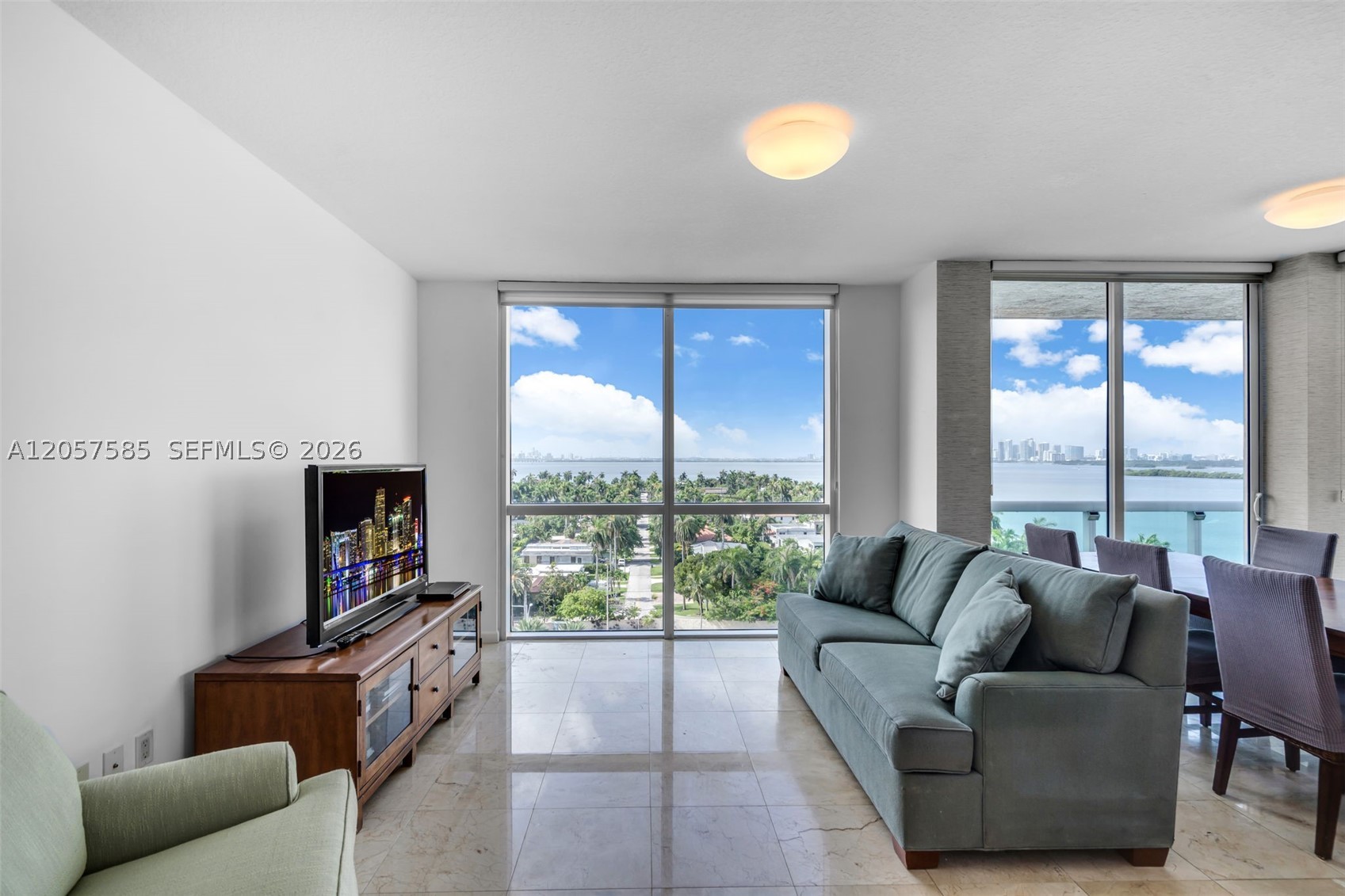 360 CONDO A - Residential