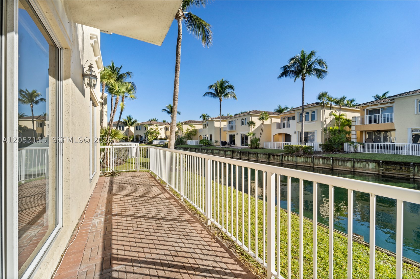 AVENTURA LAKES - PHASE II - Residential Lease