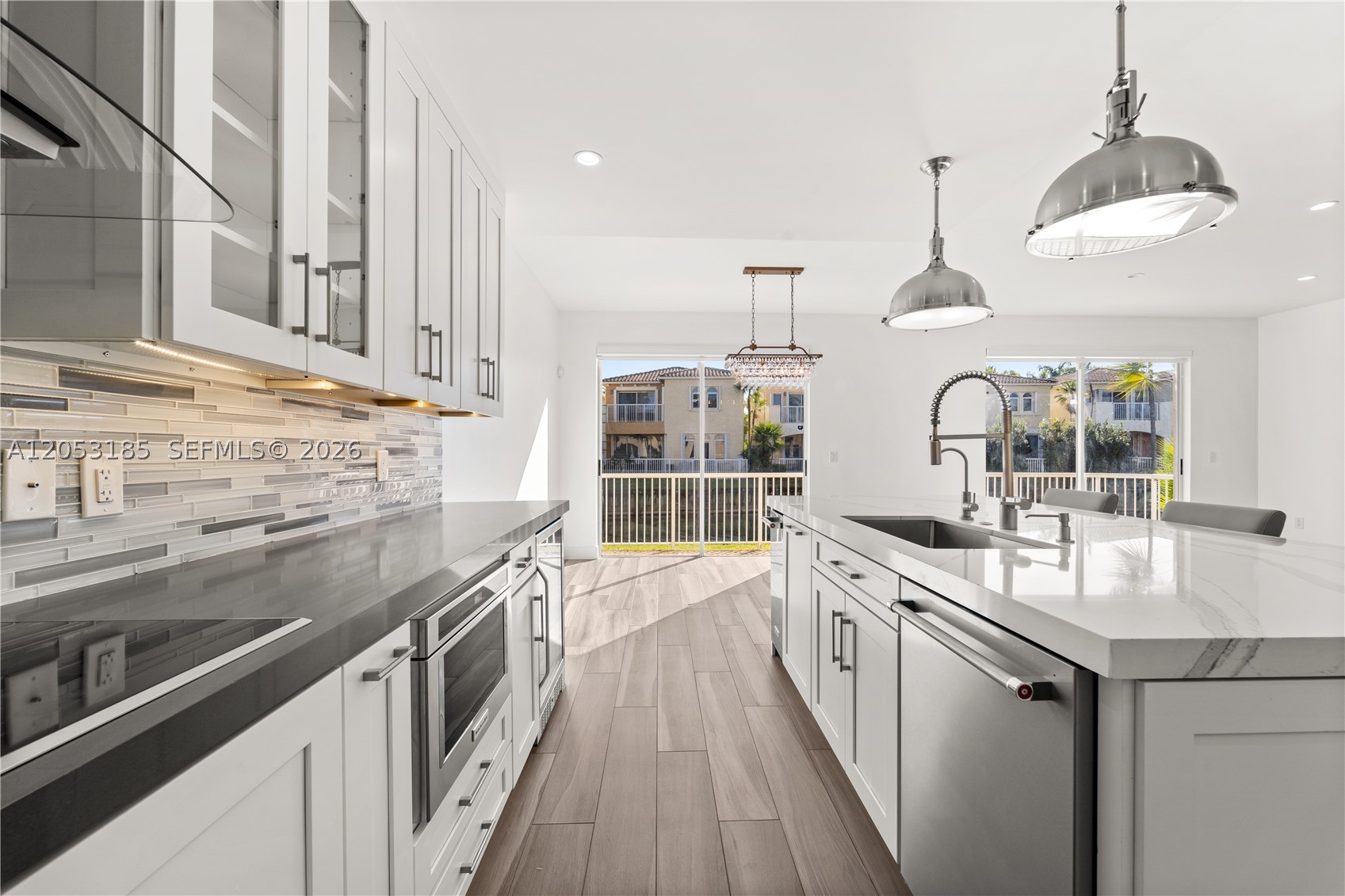 AVENTURA LAKES - PHASE II - Residential Lease