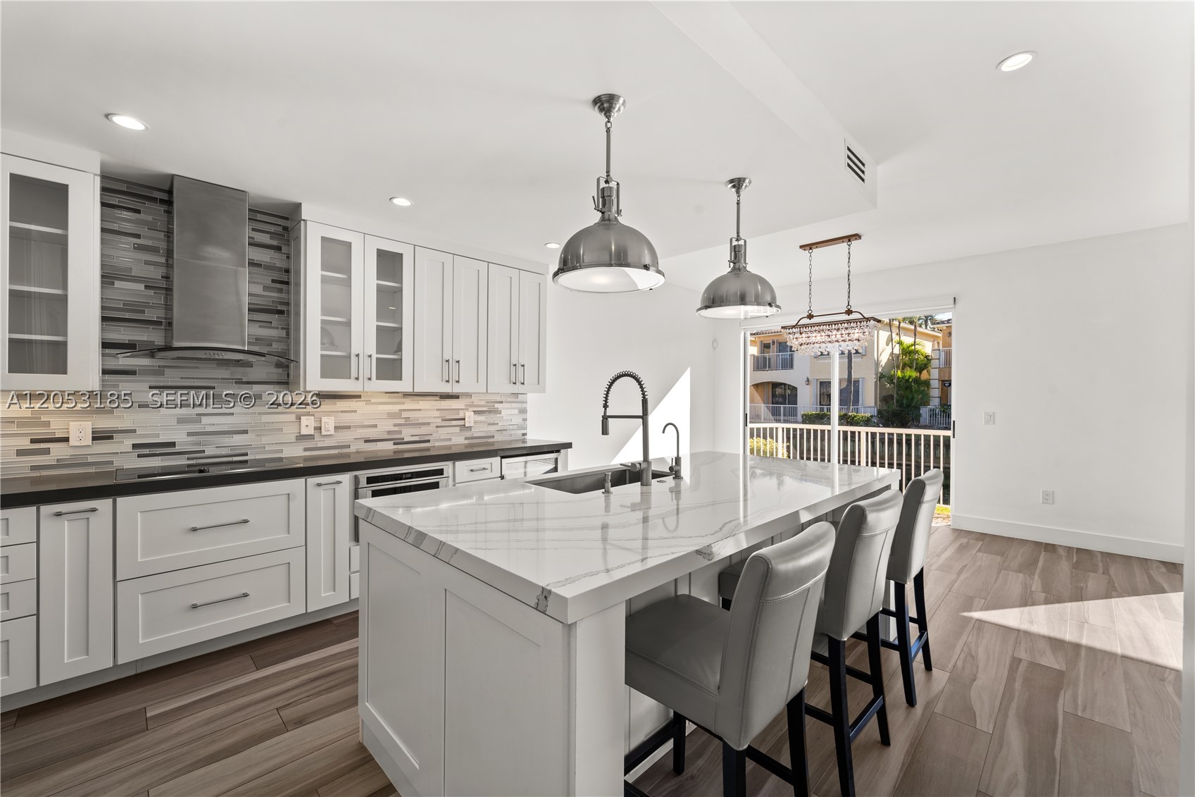 AVENTURA LAKES - PHASE II - Residential Lease