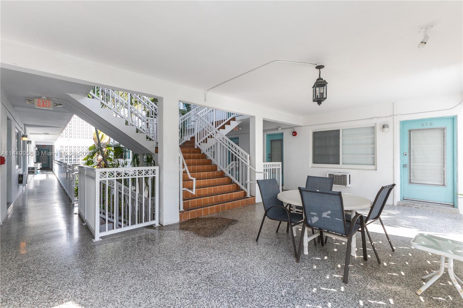 OCEAN BEACH FLA SUB - Residential