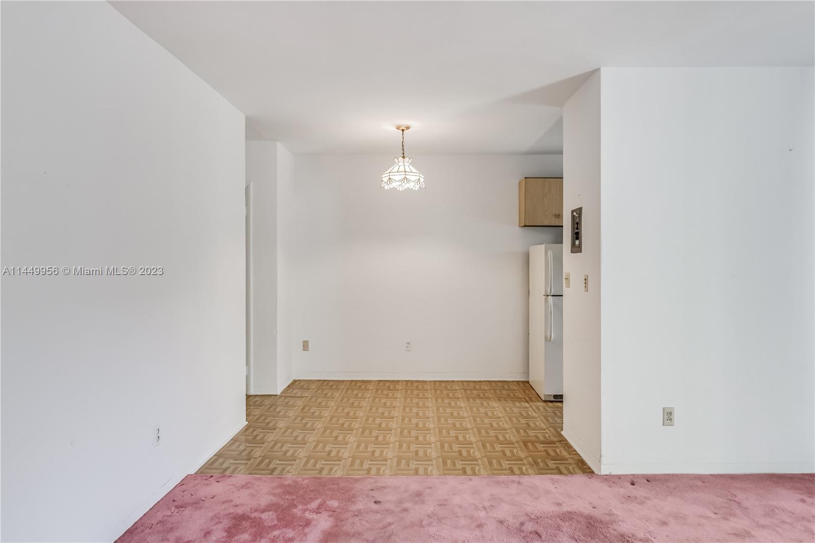 OCEAN BEACH FLA SUB - Residential