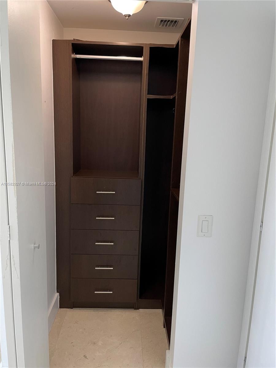 BRICKELLHOUSE CONDO - Residential Lease