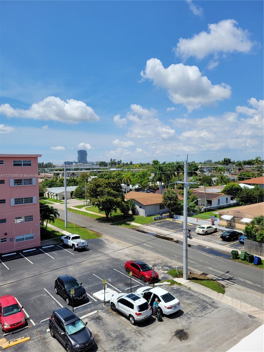 MEADOWBROOK TOWERS CONDO - Residential Lease