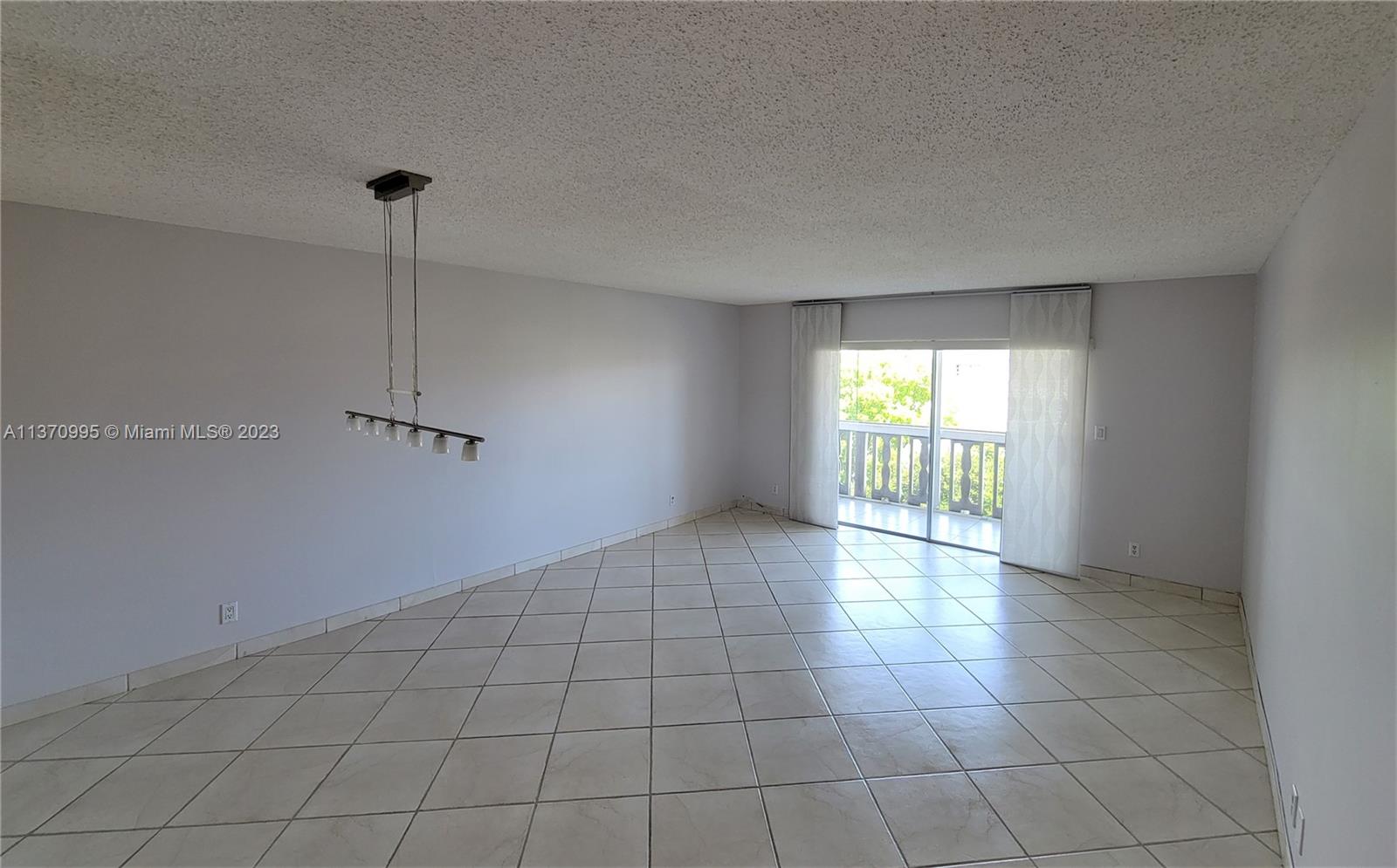 MEADOWBROOK TOWERS CONDO - Residential Lease