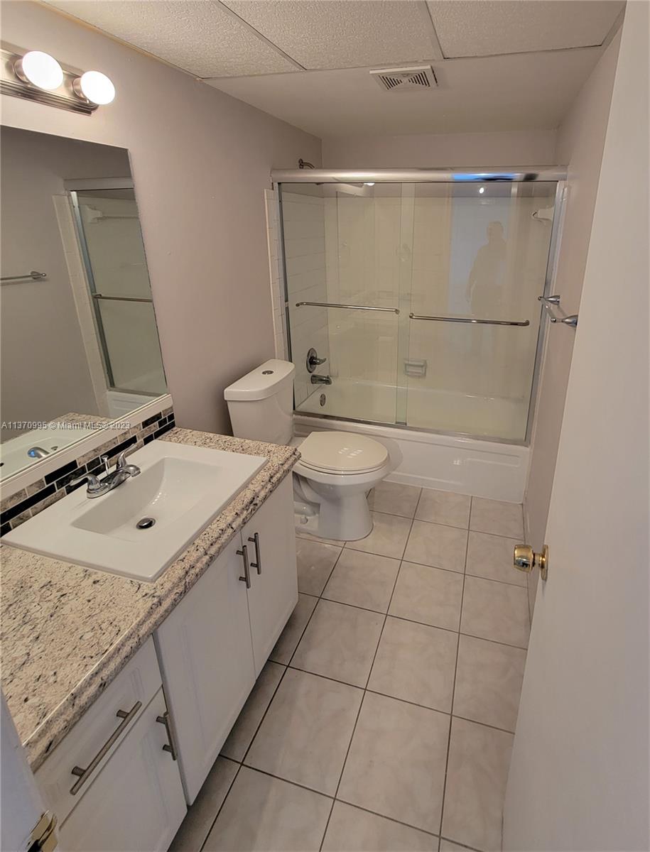 MEADOWBROOK TOWERS CONDO - Residential Lease