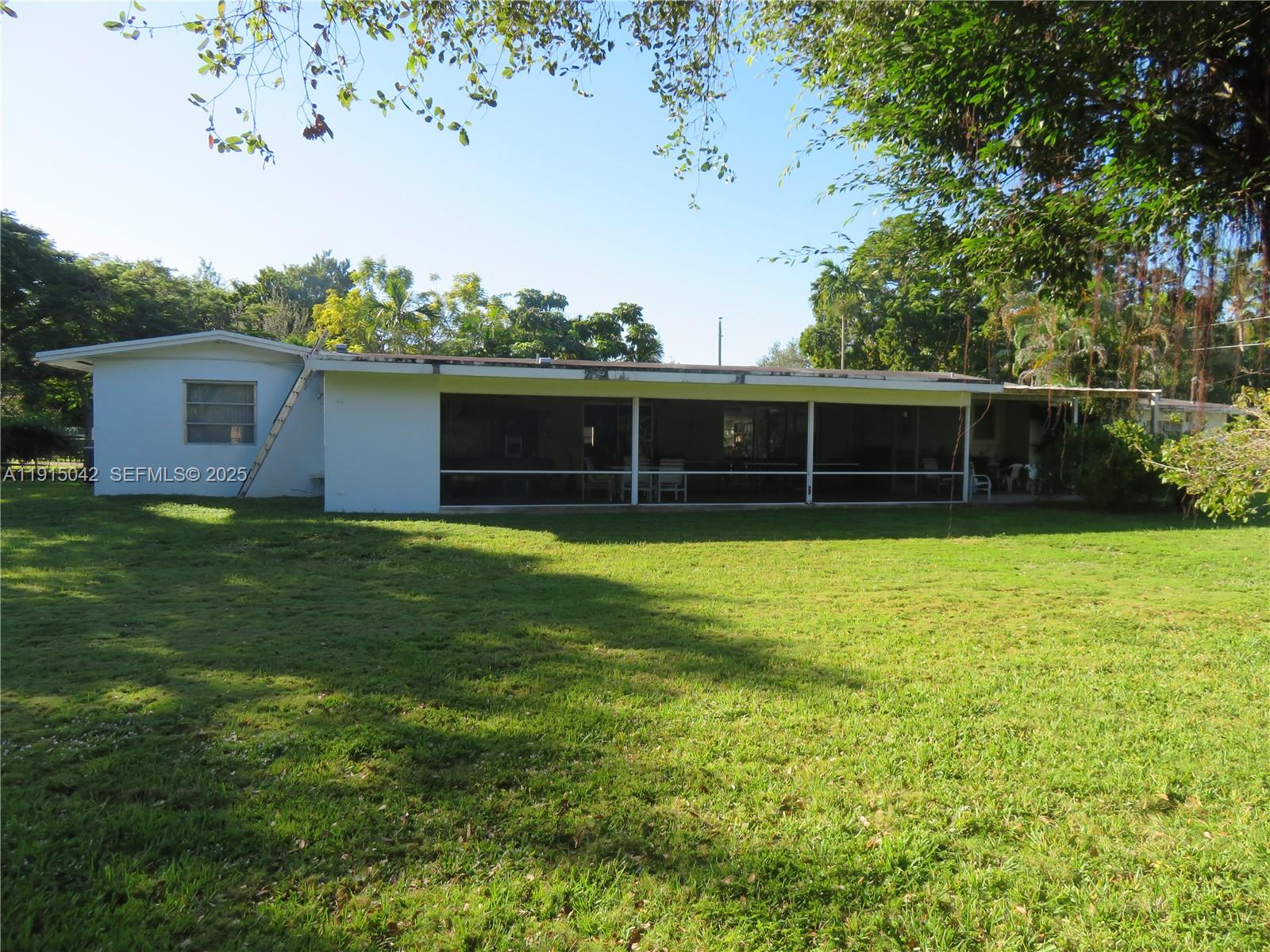 PINE TREE ESTATES - Residential