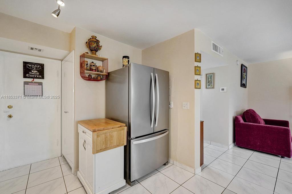 FAIRWAYS RIVIERA CONDO - Residential