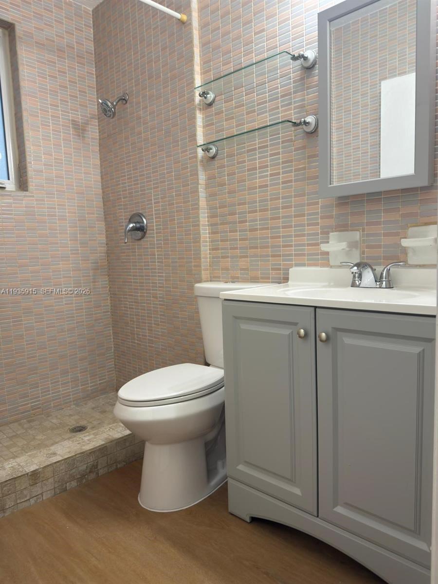 OCEAN BEACH ADDN NO 3 - Residential Lease