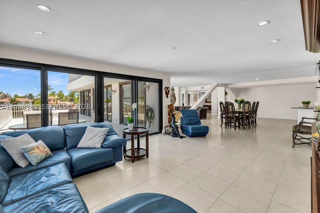 PILOT HOUSE CONDO - Residential