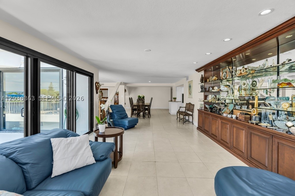 PILOT HOUSE CONDO - Residential