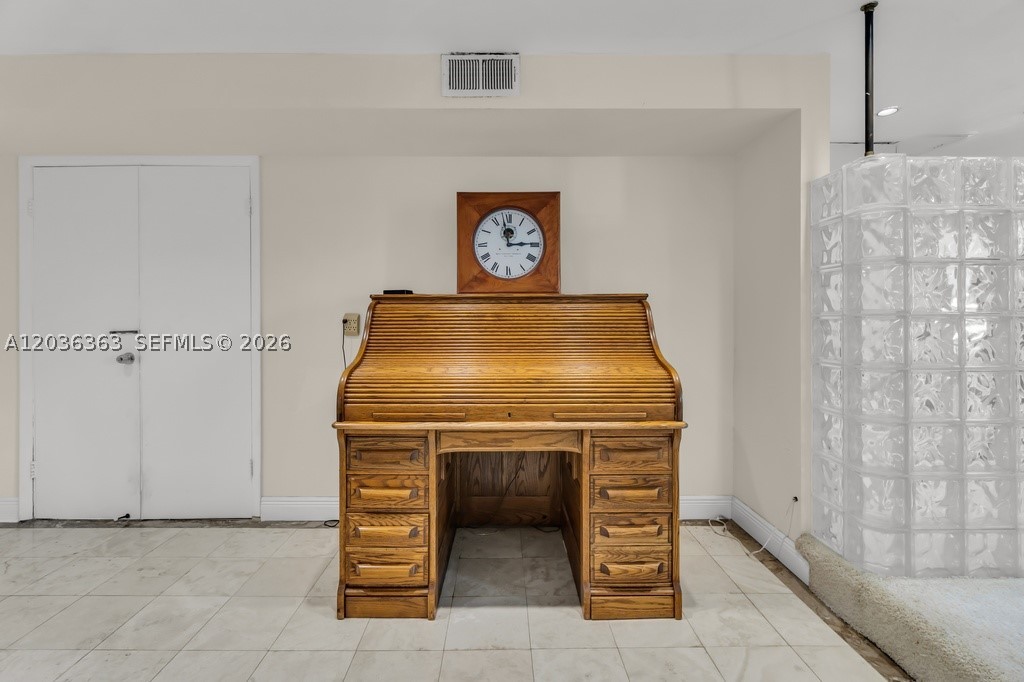 PILOT HOUSE CONDO - Residential