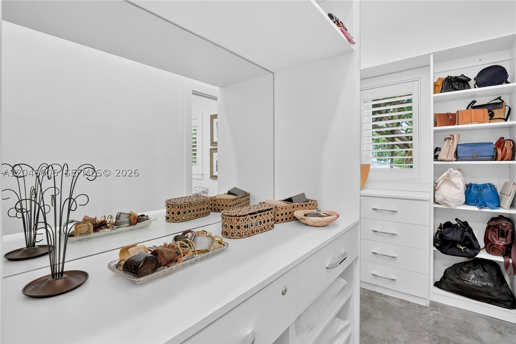 COCONUT GROVE SEC 1 CORAL - Residential