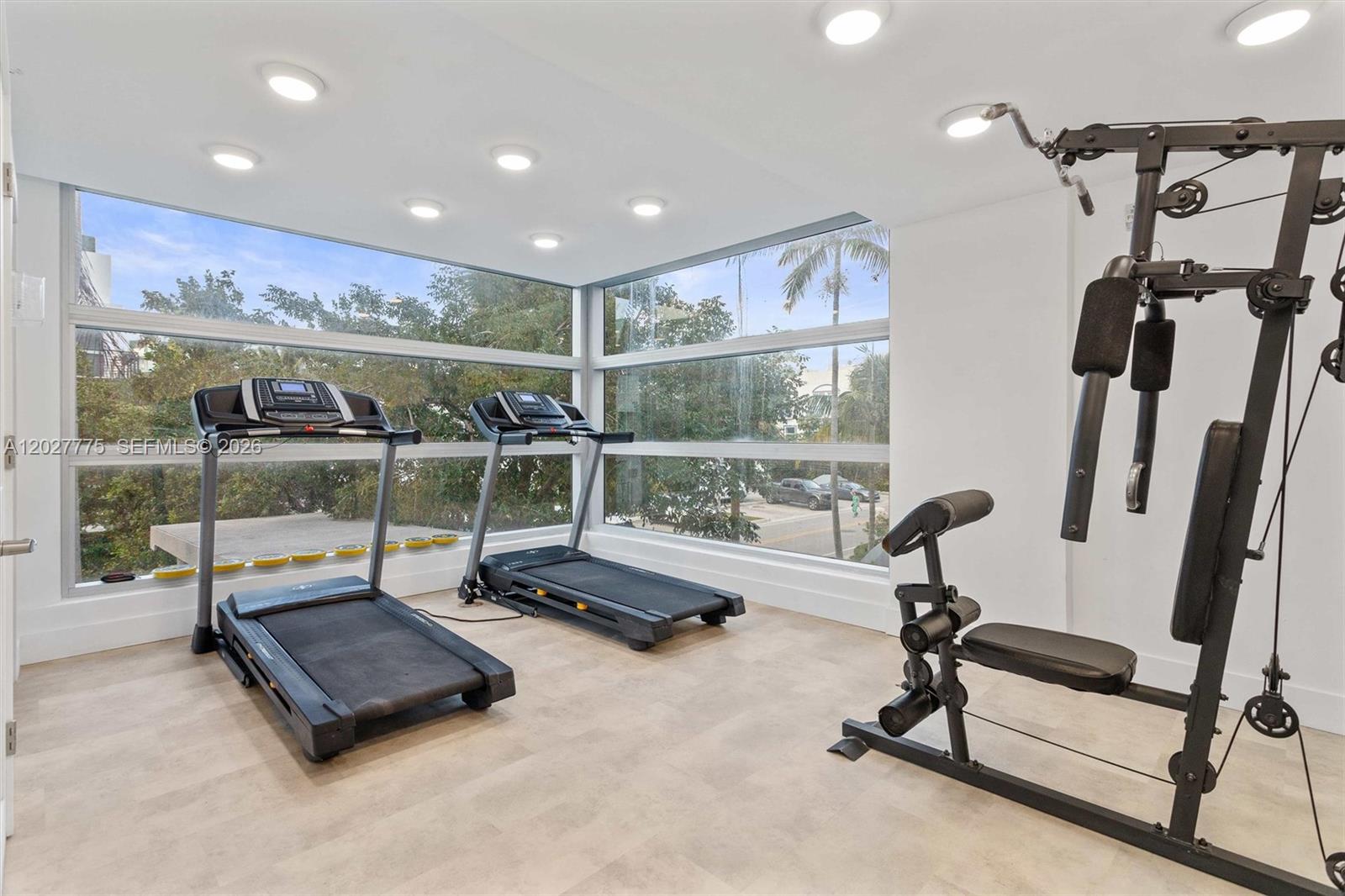 ONE BAY HARBOR CONDO - Residential