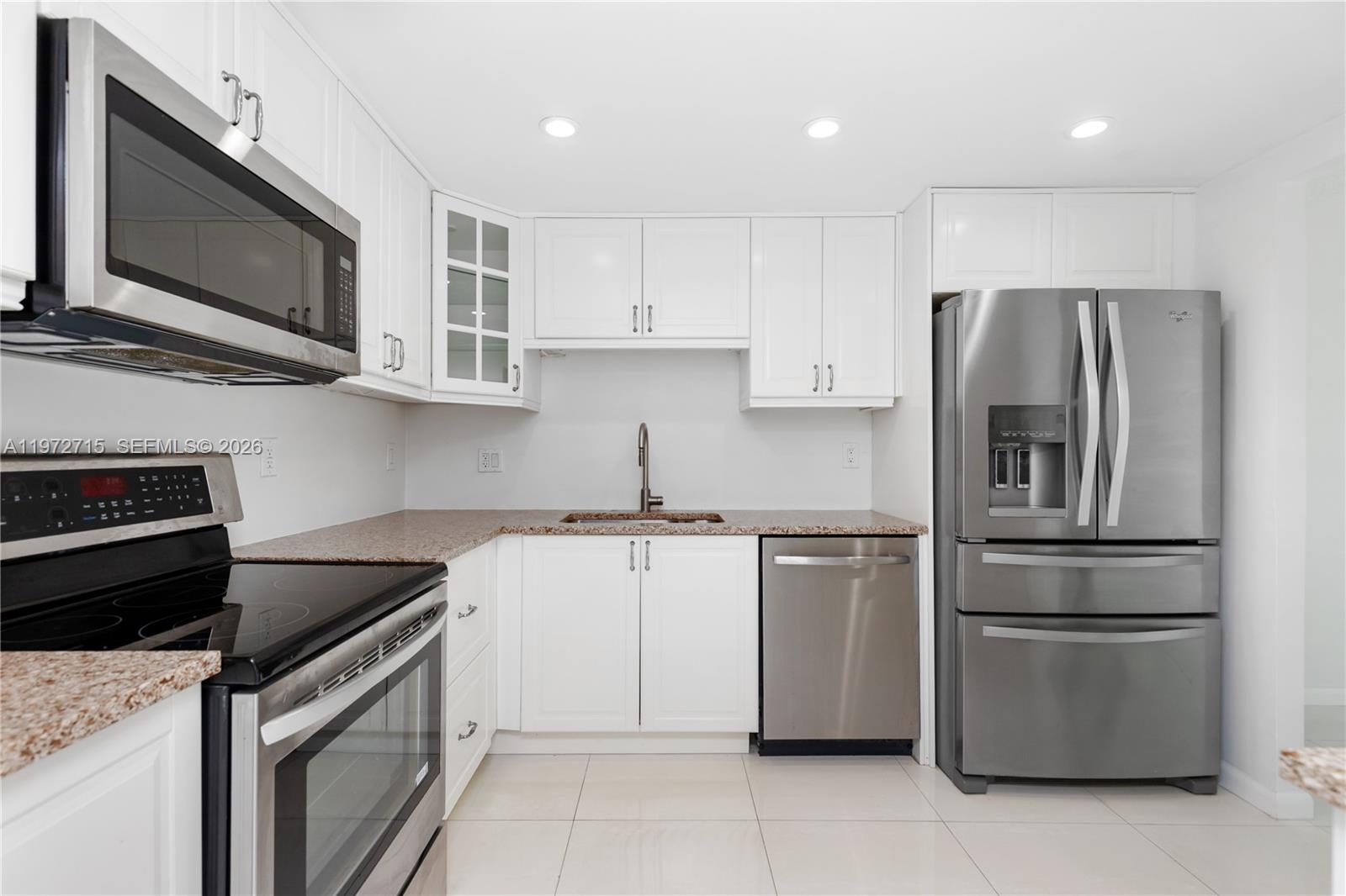 CAPE FLORIDA CLIB CONDO P - Residential