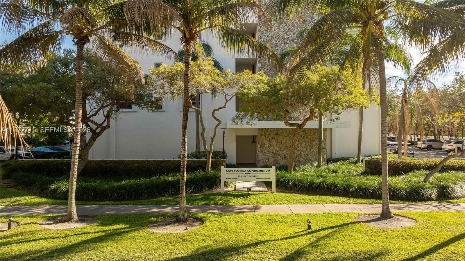 CAPE FLORIDA CLIB CONDO P - Residential