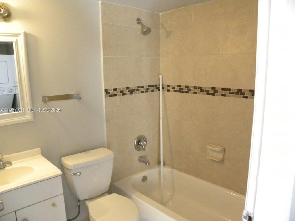 VIEW WEST CONDO PH I - Residential