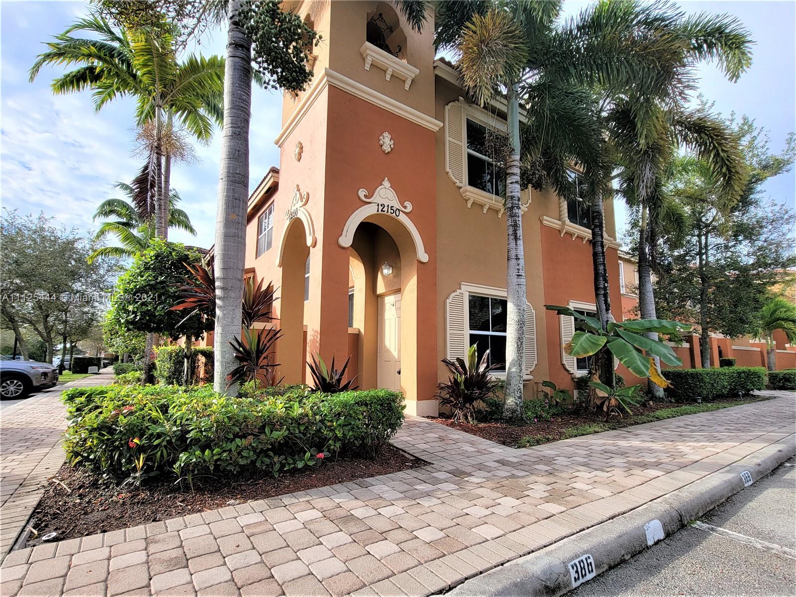 Beautiful 2 Story Townhouse in Mint Condition in the Gated Community of Martinique. Tile Floors in Living Areas and Laminated Wood Floors in 2nd Floor, Updated Kitchen with Stainless Steel Appliances and Granite counter top. Washer and Dryer inside the Unit. Excellent and Quite Community. Close to Shopping Centers, Restaurants, Schools, I-75 and the Florida's Turnpike. A must See!! Easy to Show.