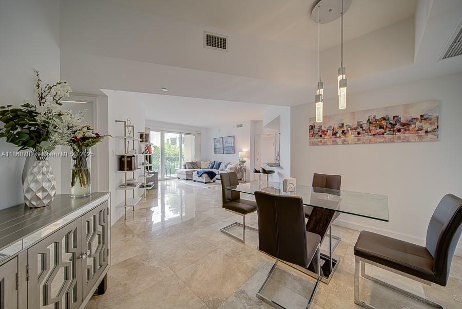 TURNBERRY VILLAGE SO TOWE - Residential
