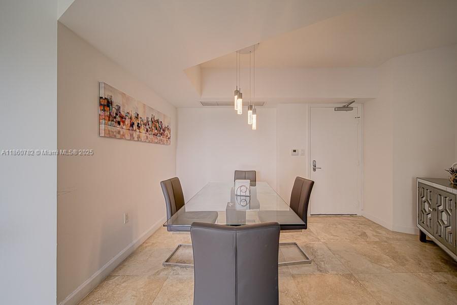 TURNBERRY VILLAGE SO TOWE - Residential