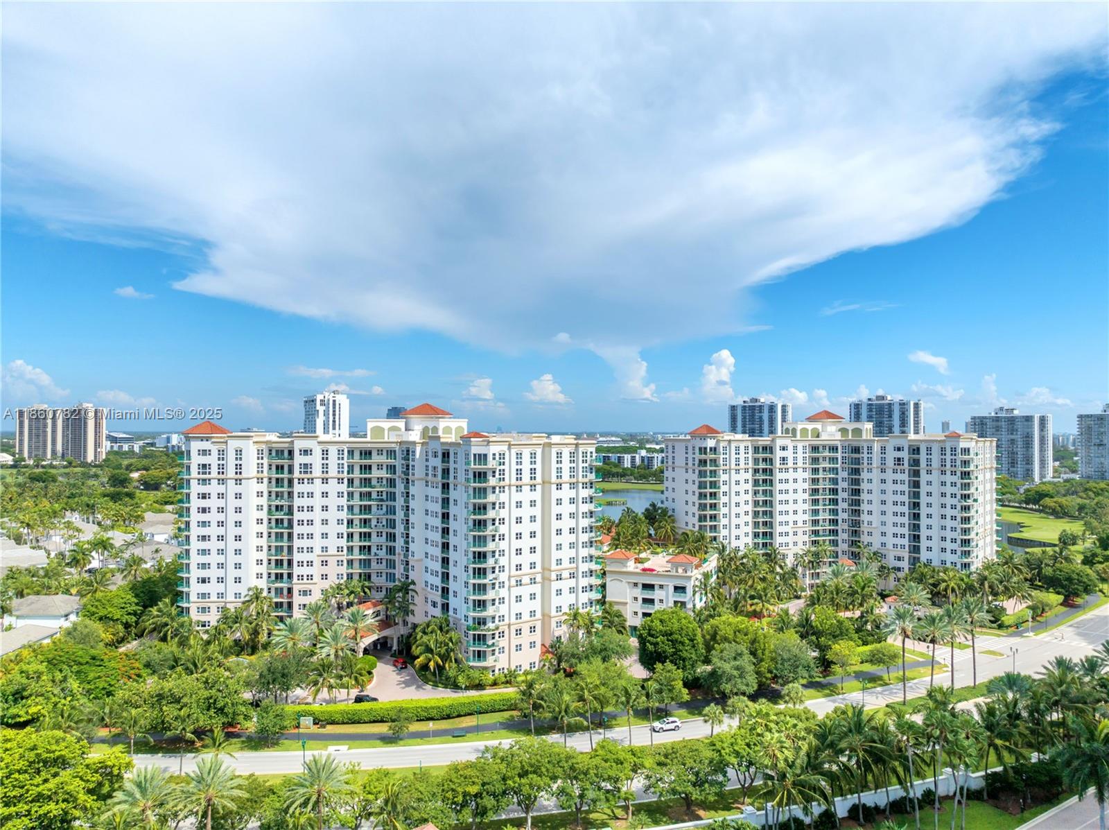 TURNBERRY VILLAGE SO TOWE - Residential