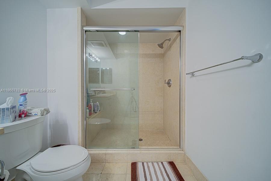TURNBERRY VILLAGE SO TOWE - Residential