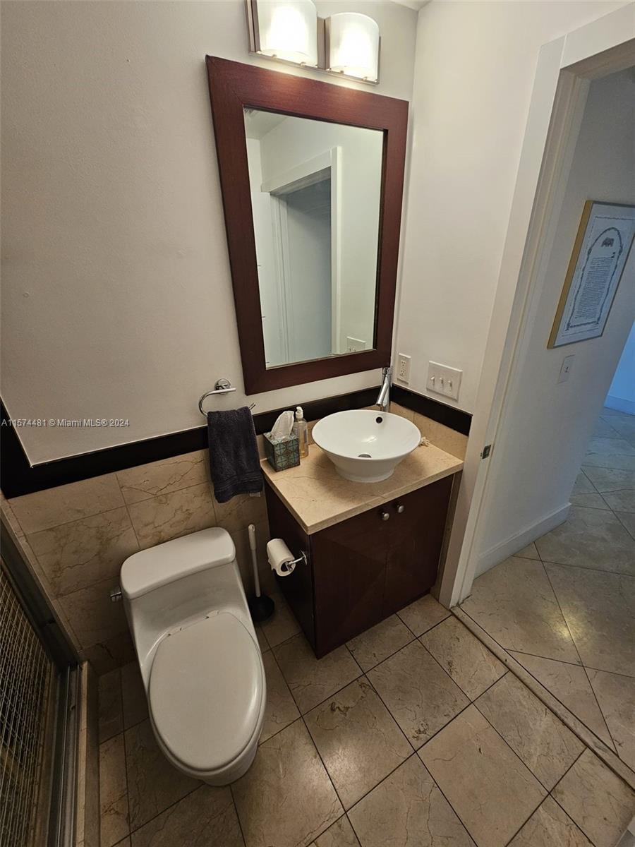 AVENTURA MARINA CONDO NUM - Residential Lease