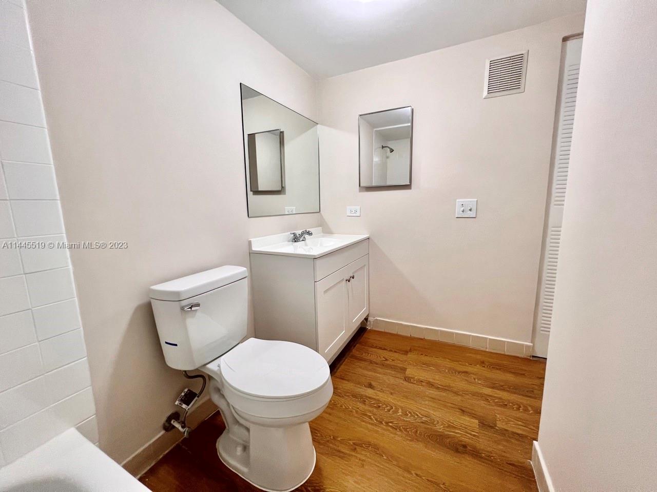 LAS VISTAS AT DORAL CONDO - Residential