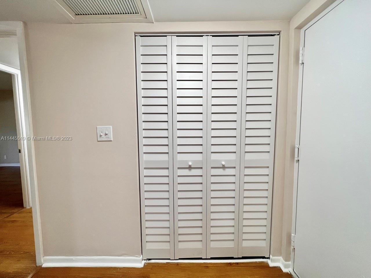 LAS VISTAS AT DORAL CONDO - Residential