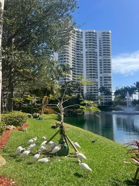 MYSTIC POINTE TOWER 500 C - Residential