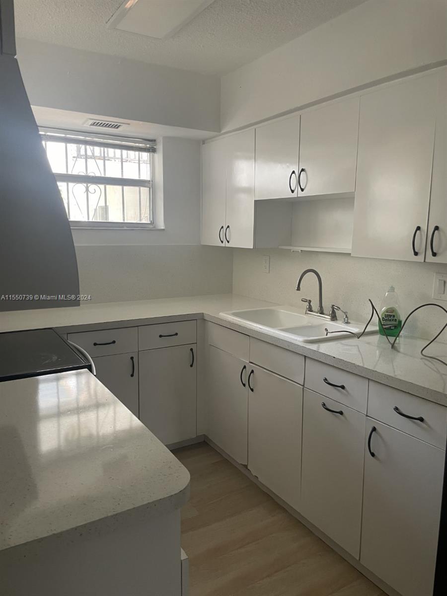 GROVE GARDENS CONDO - Residential Lease