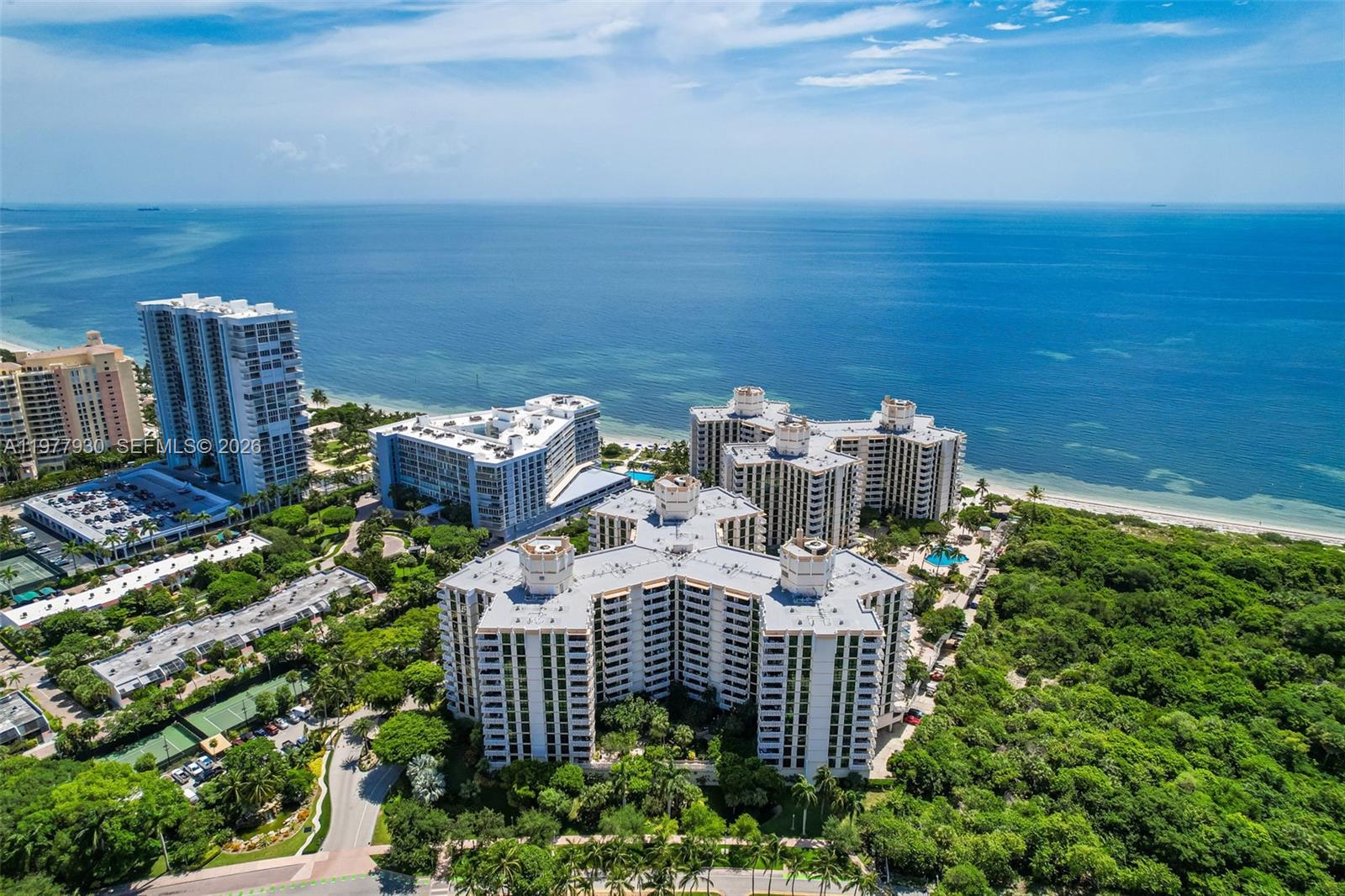 TOWERS OF KEY BISCAYNE CO - Residential