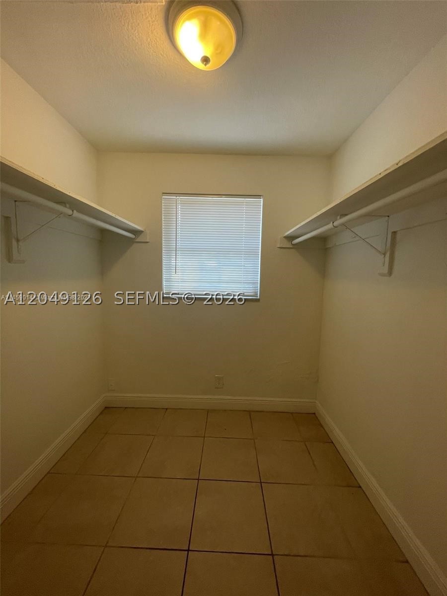 LAKE FOREST SEC 2 - Residential Income