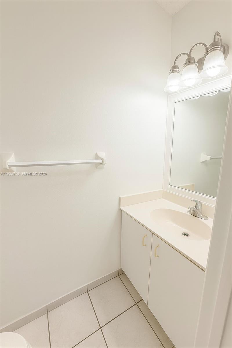 GRACE VILLAS II CONDO - Residential